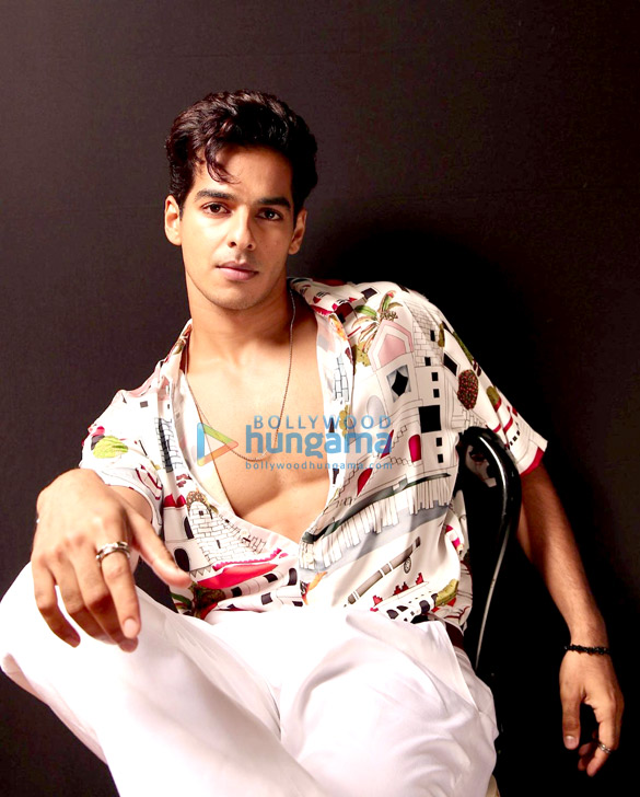 ishaan khatter 6 2