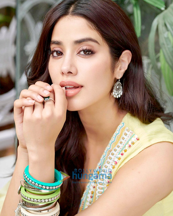 janhvi kapoor 5 58