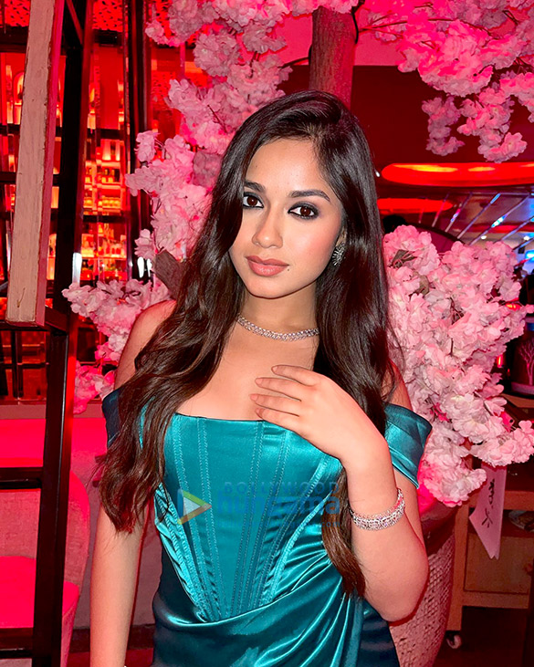 jannat zubair rahmani 4 4