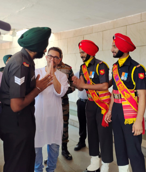 Laal Singh Chaddha: Aamir Khan, Mona Singh, Naga Chaitanya, Advait Chandan visit National War Memorial in New Delhi to pay homage to India's martyrs; see photos Laal Singh Chaddha: Aamir Khan, Mona Singh, Naga Chaitanya, Advait Chandan visit National War Memorial in New Delhi to pay homage to India's martyrs; see photos