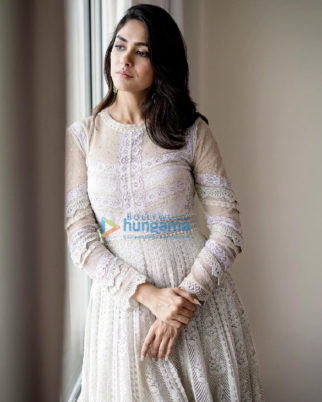 Celebrity Photos of Mrunal Thakur