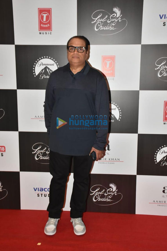 photos aamir khan kiran rao kareena kapoor khan saif ali khan and others attend red carpet premiere of laal singh chaddha 0099 3