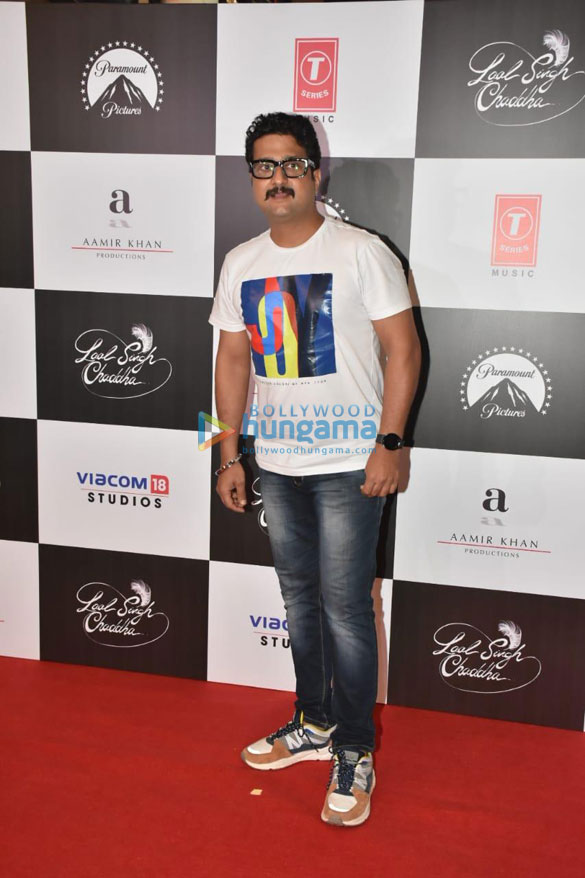 photos aamir khan kiran rao kareena kapoor khan saif ali khan and others attend red carpet premiere of laal singh chaddha 1198 13