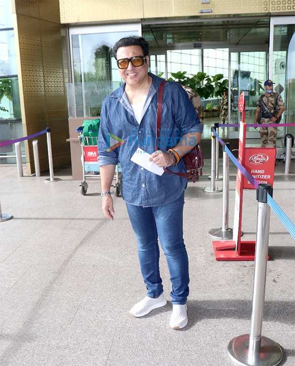 photos arbaaz khan arhaan khan malaika arora and gauri khan snapped at the airport 7
