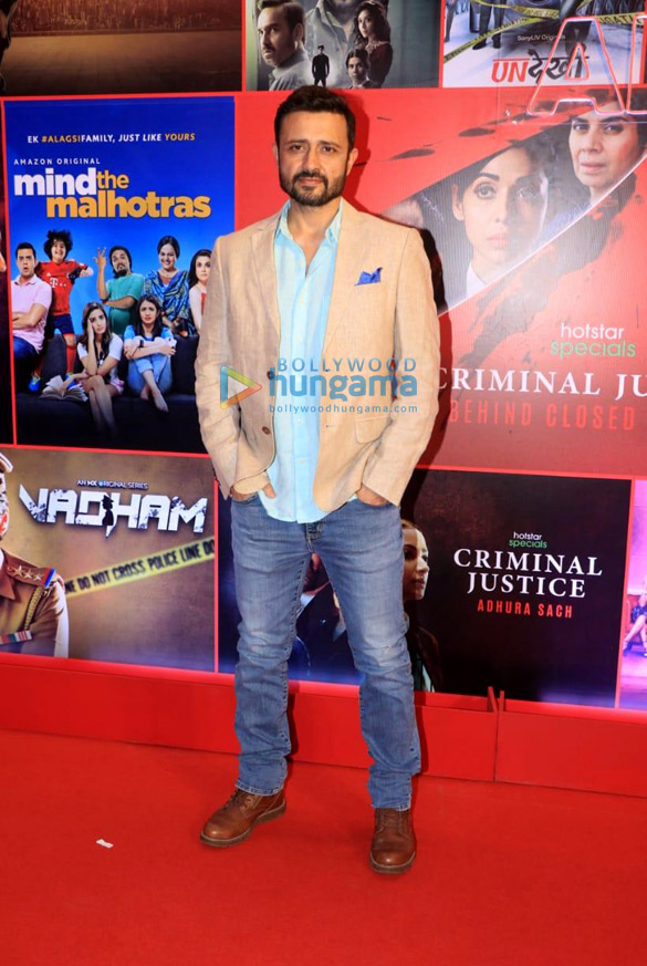 photos celebs at red carpet of house of applause 10
