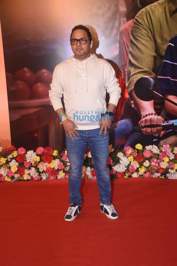 photos celebs grace the premiere of raksha bandhan 4