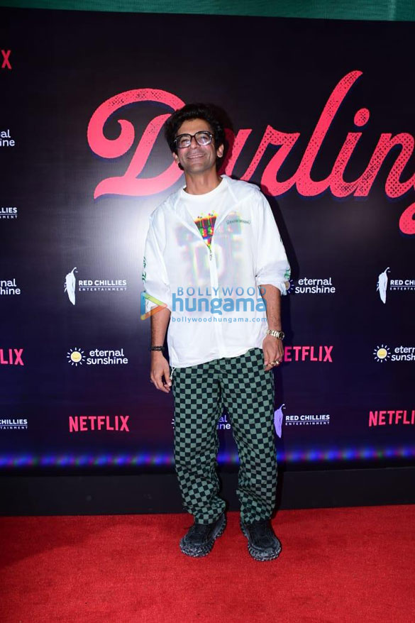 photos celebs grace the screening of darlings 55 9