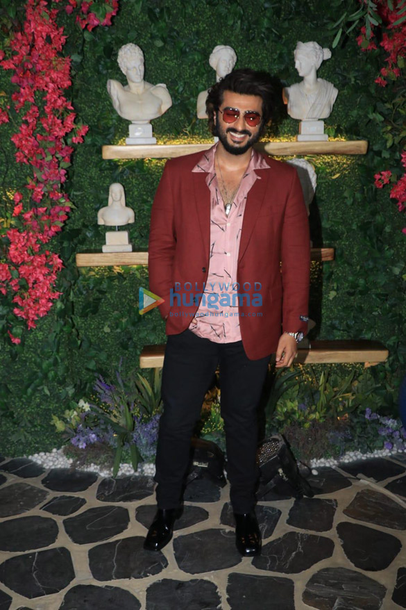 photos gauri khan malaika arora and other celebs attend the launch party of the brand ahikoza 13