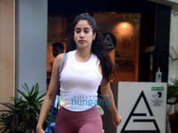 Photos: Janhvi Kapoor and Khushi Kapoor spotted at the gym in Bandra