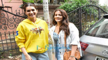 Photos: Kriti Sanon and Nupur Sanon snapped in Bandra