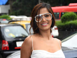 Photos: Poonam Pandey spotted in Andheri