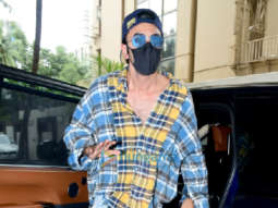 Photos: Ranbir Kapoor spotted in Andheri