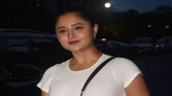 Photos: Rashami Desai snapped in Mumbai