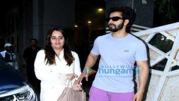 Photos: Varun Dhawan snapped with wife Natasha Dalal in Juhu