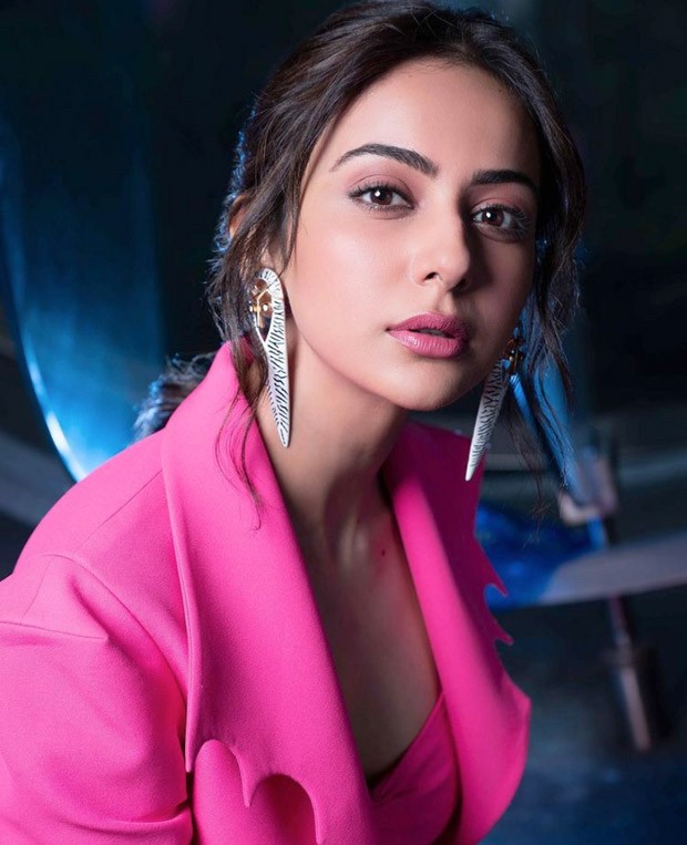 Rakul Preet Singh stuns in a hot pink bralette and cropped jacket at Cuttputlli trailer launch