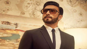 Ranveer Singh exudes panache in black suit as he attends an event in the  city : Bollywood News - Bollywood Hungama