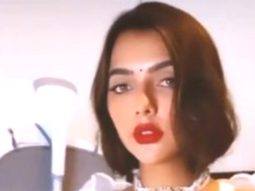 Ruhi Siingh looks stunning in white saree