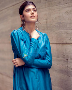 Celebrity Photos of Sanjana Sanghi