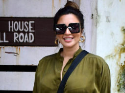 Shama Sikander snapped in a super stylish outfit at Bandra