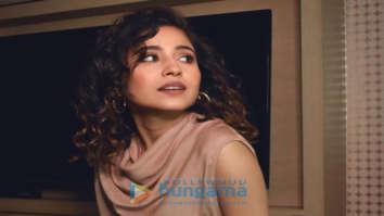 Celebrity Photos of Shweta Tripathi