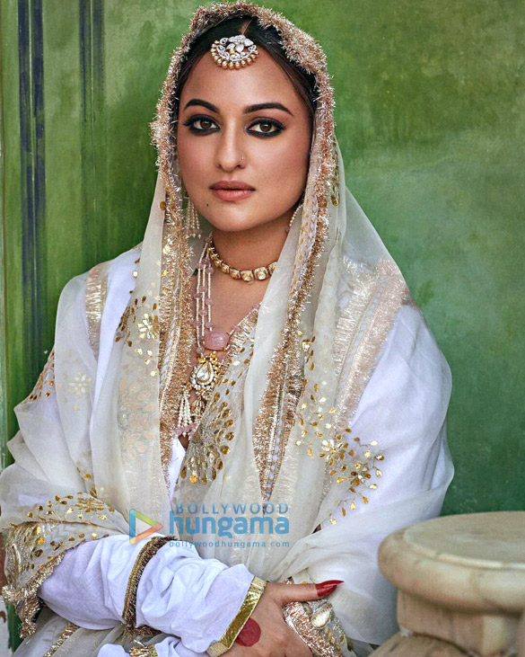 sonakshi sinha 3 65