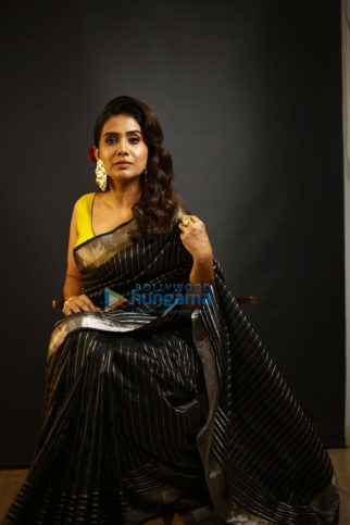 Celebrity Photos of Sonali Kulkarni