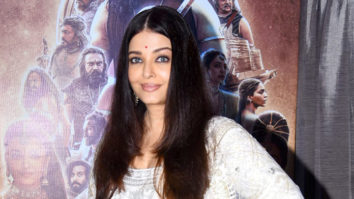 Aishwarya Rai poses for paps with Ponniyin Selvan: I poster