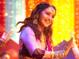 Boom Padi Song – Maja Ma | Madhuri Dixit