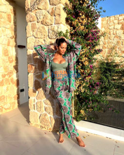 Celeb Photos Of Esha Gupta