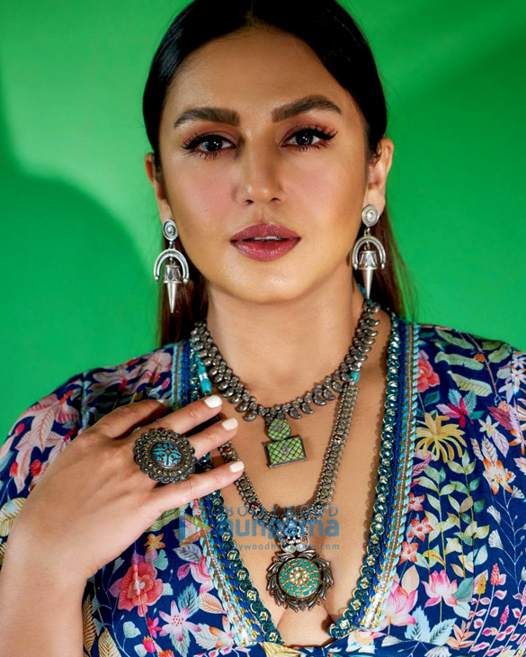 huma qureshi 7 3