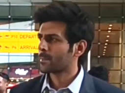 Kartik Aaryan looks handsome as always in a suit