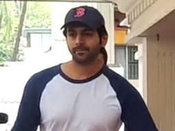 Kartik Aaryan poses for a selfie with fans