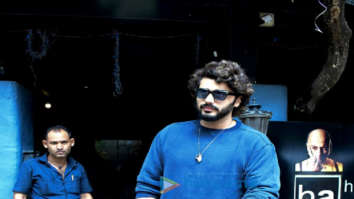 Photos: Arjun Kapoor spotted outside Hakim’s Aalim salon in Khar