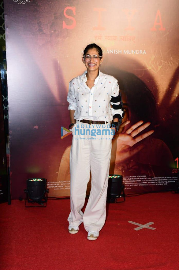 photos celebs grace the screening of siya 6