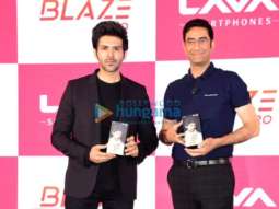 Photos: Kartik Aaryan snapped at the launch of LAVA Smartphone at JW Marriott in Juhu