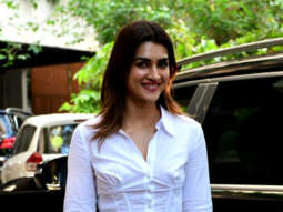 Photos: Kriti Sanon snapped in Juhu