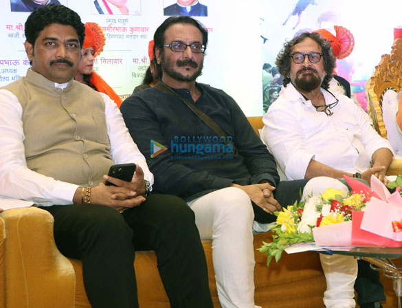photos mahesh manjrekar mahima chaudhary grace the trailer launch of the marathi film raada 1