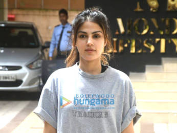 Photos: Rhea Chakraborty spotted at Rhinos gym in Khar