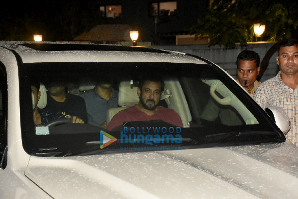 Photos: Salman Khan, Aayush Sharma, Anil Kapoor and others attend Chunky Pandey’s birthday bash at his residence in Bandra Photos: Salman Khan, Aayush Sharma, Anil Kapoor and others attend Chunky Pandey’s birthday bash at his residence in Bandra