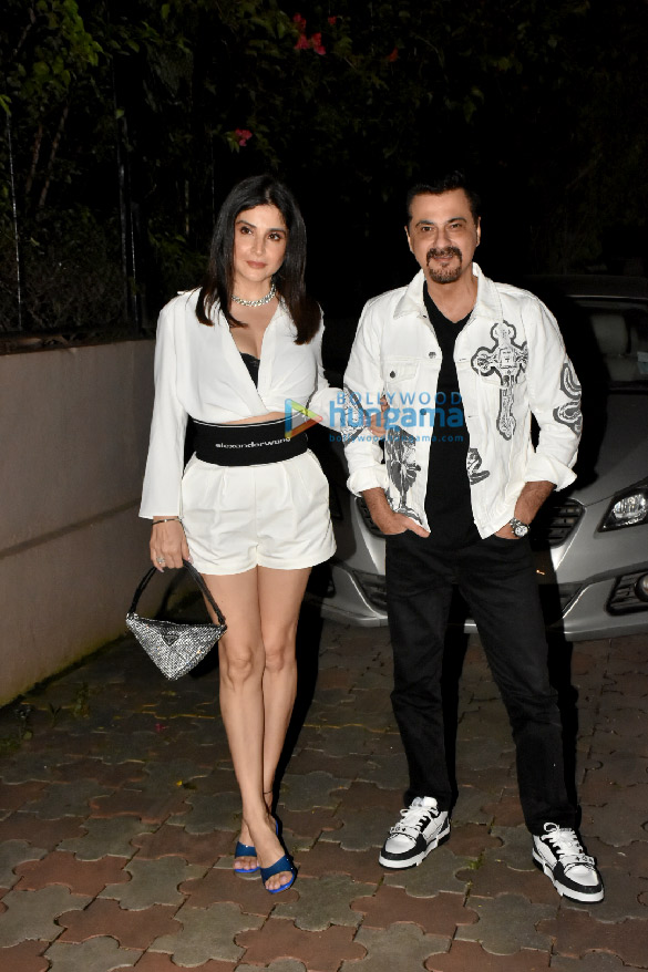 photos salman khan aayush sharma anil kapoor and others attend chunky pandeys birthday bash at his residence in bandra 17