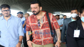 Photos: Sanjay Dutt, Tiger Shroff, Rashmika Mandanna and others snapped at the airport