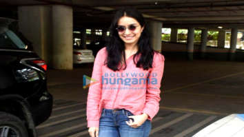 Photos: Shraddha Kapoor snapped in Andheri