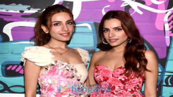 Photos: Sukriti Kakkar, Prakriti Kakkar attend the launch of their single ‘Dobara’