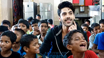 Photos: TV actor Simba Nagpal celebrates his birthday with kids at an orphanage