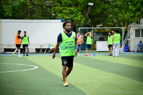 photos tiger shroff ibrahim ali khan abhishek bachchan and others snapped at an all star football match 5