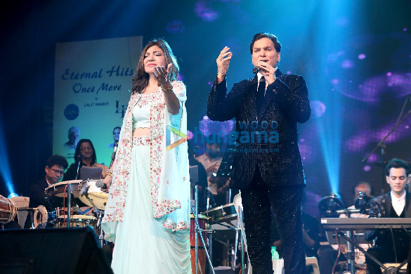 photos udit narayan alka yagnik shaan and other bollywood singers grace the concert eternal hits once more by lalit pandit 2