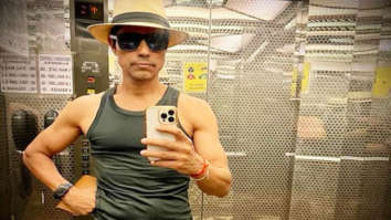 Randeep Hooda sheds 18 kilos for ‘Swatantra Veer Savarkar’; shares a picture after transformation