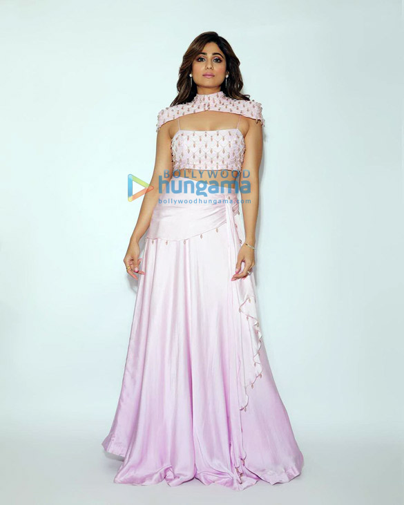 shamita shetty 3 9