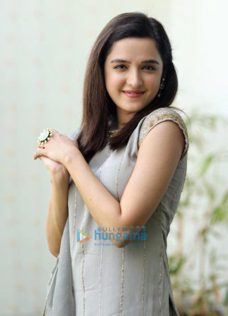 Celebrity Photos of Shirley Setia