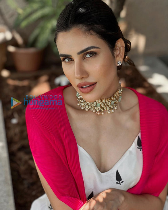 sonnalli seygall 22